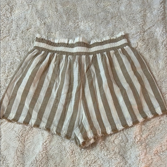 Umgee High Waist Tan and White Striped Shorts - Picture 3 of 5